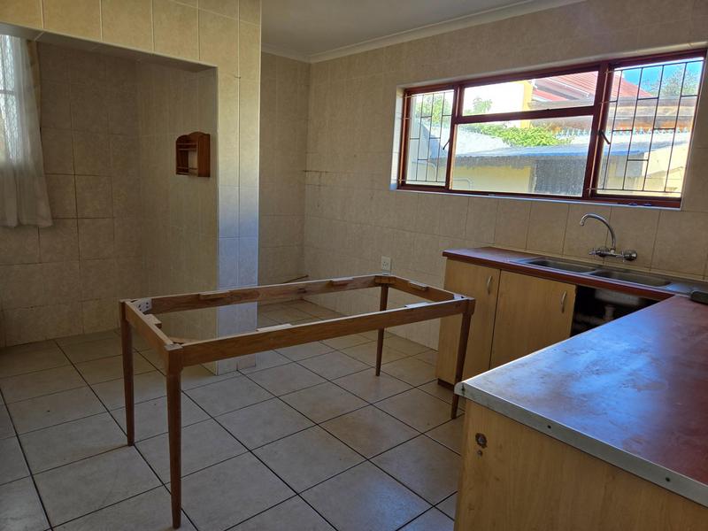 To Let 3 Bedroom Property for Rent in Observatory Western Cape